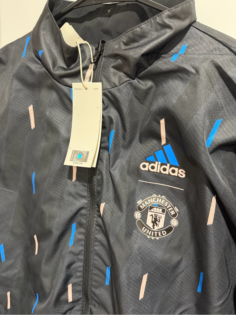 Adidas Manchester United Black Track reversible ANTHM jacket - Picture 5 of 7